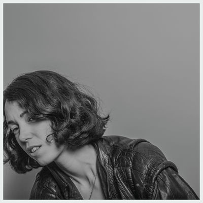 Cover von „Kelly Lee Owens“ von Kelly Lee Owens