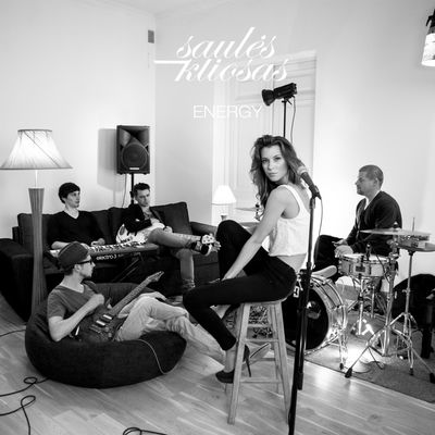 Cover von „Energy“ von Saulės kliošas