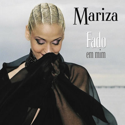 The cover of Fado em Mim by Mariza