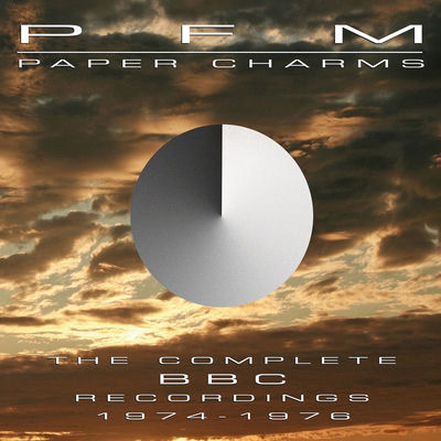 Cover von „Paper Charms: The Complete BBC Recordings 1974–1976“ von Premiata Forneria Marconi
