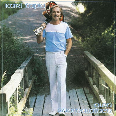 The cover of Olen suomalainen by Kari Tapio