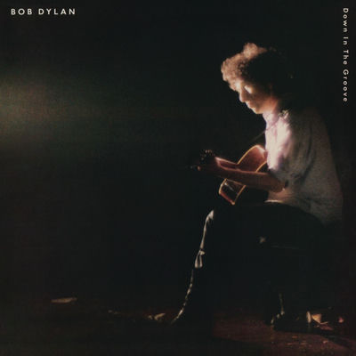 The cover of Down in the Groove by Bob Dylan