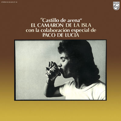 The cover of Castillo de arena by Camarón de la Isla